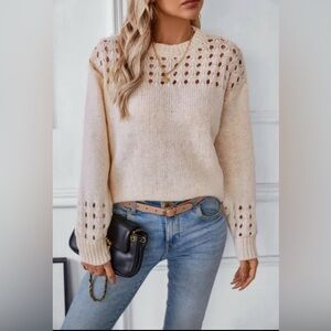 New ivory crochet trim knit sweater so pretty Miss sparkling M L